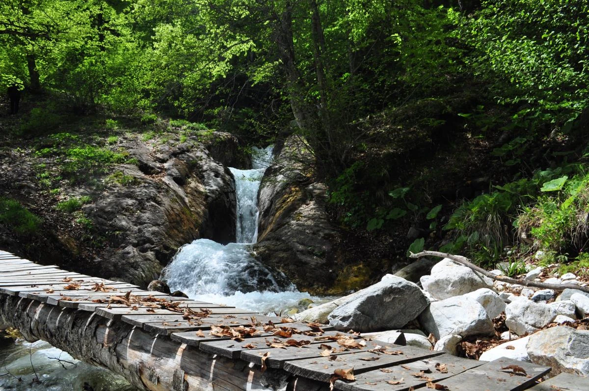 Dokuzlar Şelalesi, Kıranköy